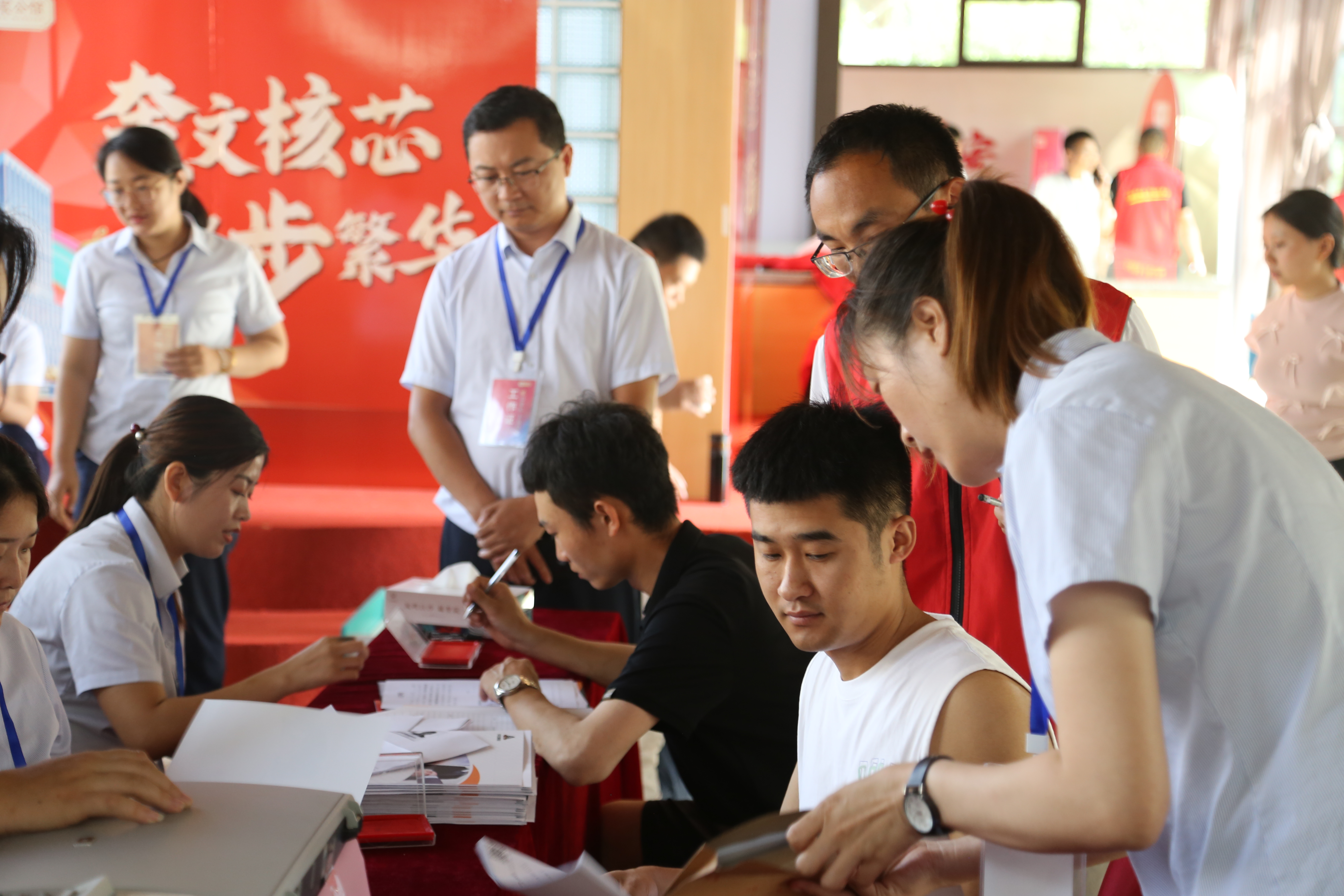 華安紫宸公館交付活動(dòng)圓滿收官！
